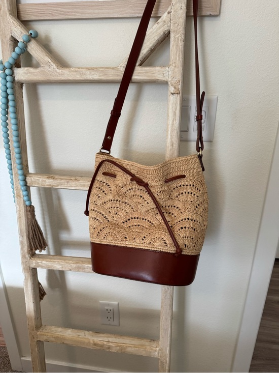Sezane Handbags - Sezane Alma Bucket Beige Straw and Brown Leather Bucket Shoulder Bag